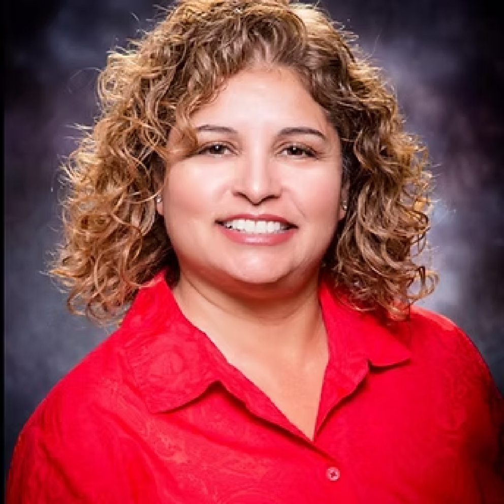 Dra. Nora Dominguez